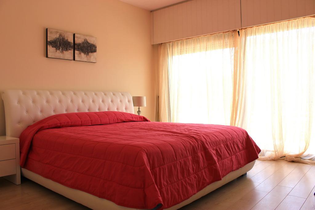 River Beach Apartments 利马索尔 客房 照片
