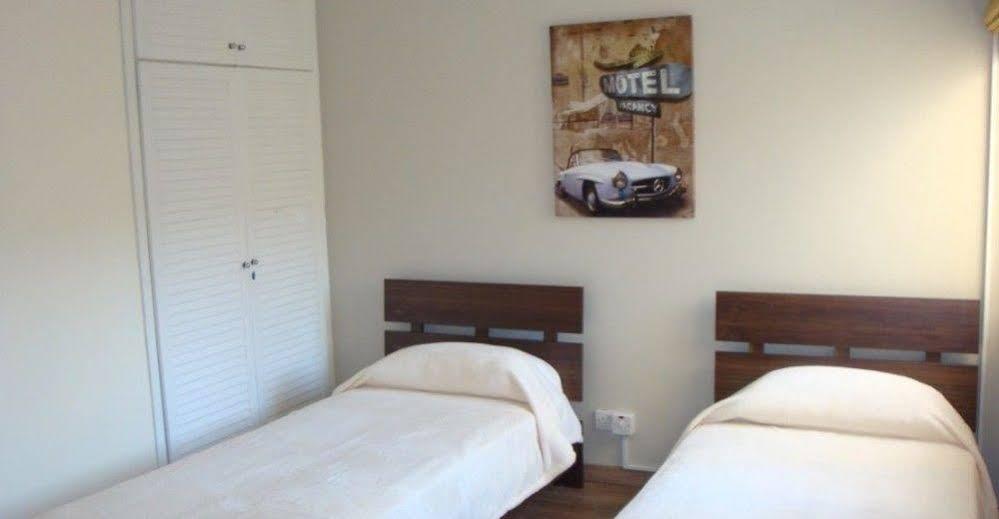 River Beach Apartments 利马索尔 外观 照片
