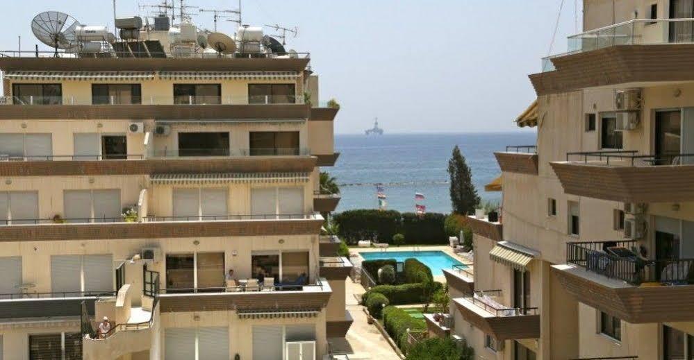 River Beach Apartments 利马索尔 外观 照片